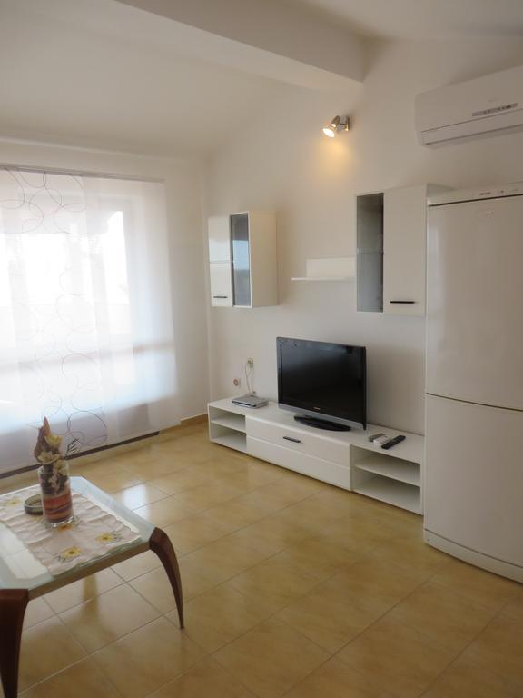 Apartments Gloria Biograd Na Moru Habitación foto